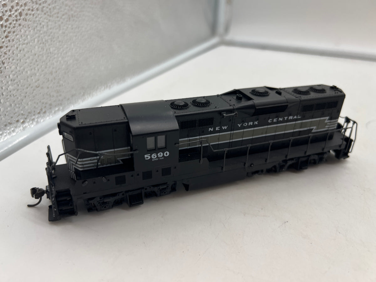 Kato NYCD25-1 5690 Diesel Locomotive New York Central NYC HO SCALE Lik