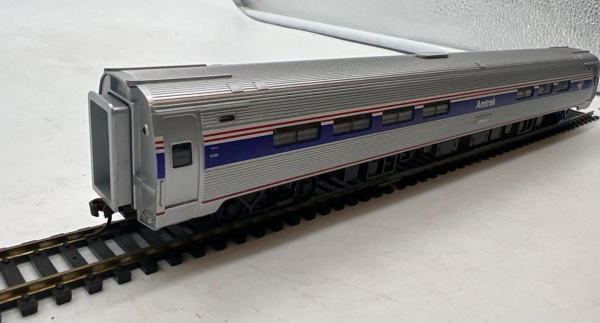 Bachmann 13117 Industries Silver Series 85' Amfleet Passenger Cafe Amt
