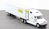 AMT ERTL 30154 Freightliner Tractor Trailer1/64 SCALE Like New