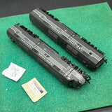 HO Scale Bargain Engine 28: Lifelike New York Central NYC diesel set 1 pow 1 NP HO Scale Used VG