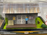 Menards 275-9378 Wooden Warehouse O SCALE NEW