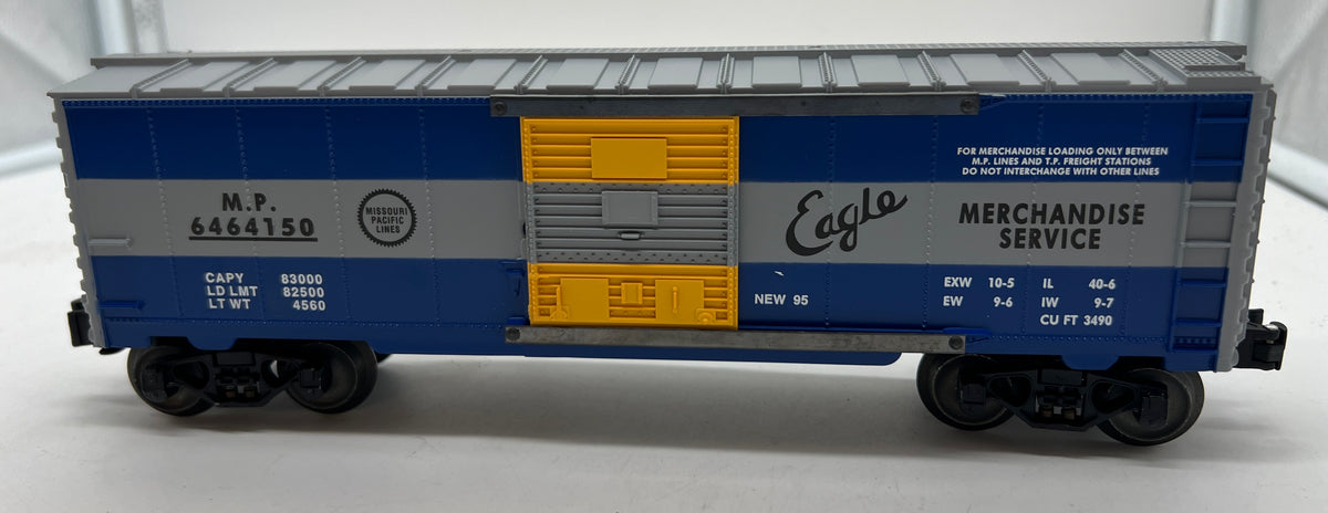 火車 CE735564-5981-4713-8C69-