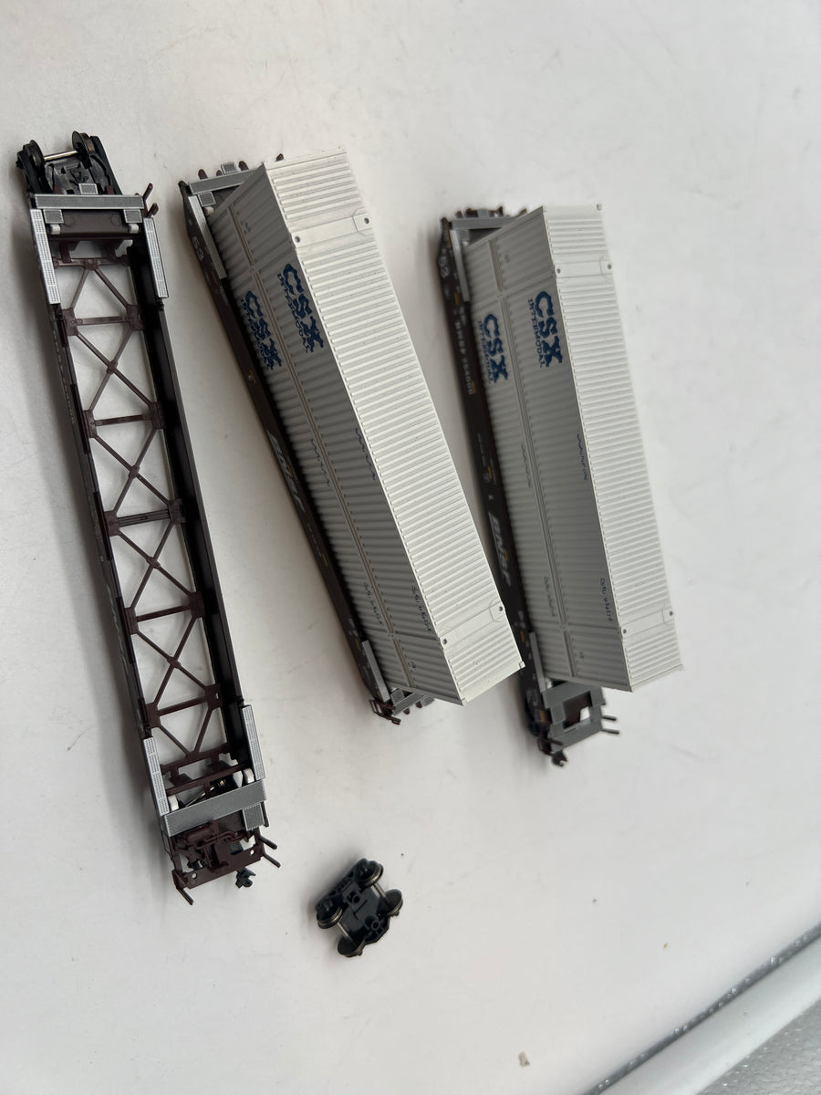 Kato 106-6167 BNSF CSX Gunderson Maxi IV Double stack car (missing loa