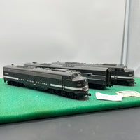 HO Scale Bargain Engine 26: Lifelike New York Central NYC diesel set 2  pow 1 NP HO Scale Used VG