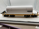 Lionel 50024Heavy Duty Flat car with Rocket Load $& Protective cover O SCALE NEW