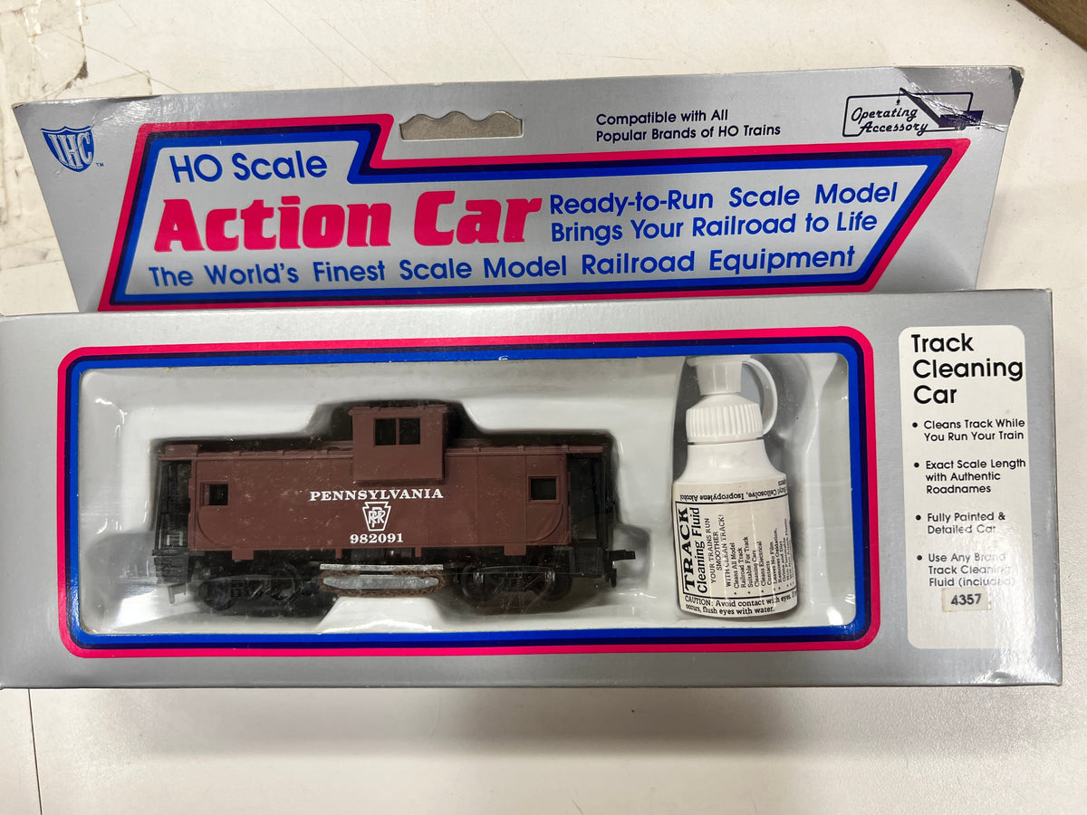 IHC 4357 Pennsylvania Railroad Track Cleaning Car HO SCALE