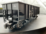 Weaver New Haven 2 Bay RIbbed Coal Car w/removable load O Scale Like New