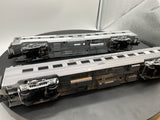 MTH Premier 20-66196 Santa Fe 2-Car 70' Streamlined Sleeper/Diner Passenger Set (Ribbed Sided) O Scale Like New Damaged Box