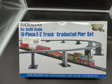 Bachmann 44595 18-PIECE GRADUATED PIER SET (HO SCALE) NEW