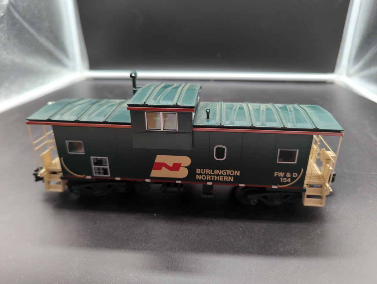 Atlas 6606 Burlington Northern BN Extended Vision Caboose Executive Sc
