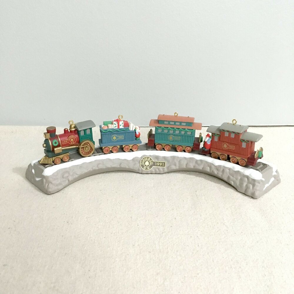 Hallmark christmas cheap train set