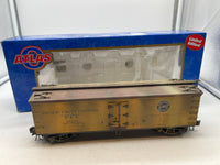 Atlas 6708-6 Pacific Fruit Express PFE Woodside Reefer 35225 3 Rail Weathered O SCALE WEATHERED AS IS Used Excellent