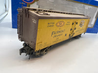 Atlas 6700 Fairmont Creamery Co Custom Decorated Woodside Reefer O SCALE WEATHERED AS IS Used Excellent