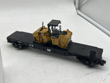 MTH Railking 30-76219 Caterpillar RailKing Flat Car w/(1) CB-534D XW Vibratory Asphalt Compactor O SCALE Used Excellent