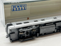 Kato 156-0806 business car CB&Q The Round-Up business car  N scale Like New