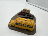 Walthers 933-3639 Junkyard Truck Row #933-3639 HO SCALE Used Excellent No Box