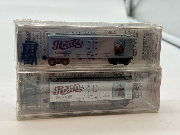 Micro-Trains MTL #58572 PCEX Pepsi Cola 36' reefer 2-pack N scale NEW