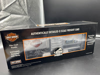 MTH Premier 20-90228C HARLEY DAVIDSON 2005 FAT BOY MOTORCYCLE BOXCAR. O SCALE NEW