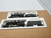 Bachmann 41-532-10 Set of 2 Locomotives-- Reading 2-8-0 Consolidation & ATSF switcher HO SCALE Like New Damaged Box