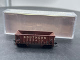Walthers 932-50113 Southern Greenville 100T 2 Bay hopper N SCALE WEATHERED AS IS Like New