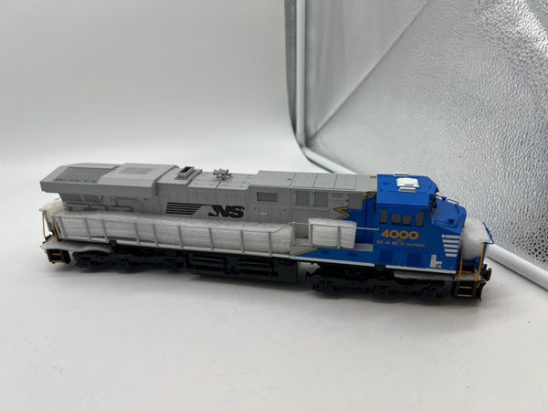 MTH Railking 30-20432-1e Norfolk Southern NS ES44AC Imperial Diesel Locomotive With Proto-Sound 3.0 . O SCALE Like New