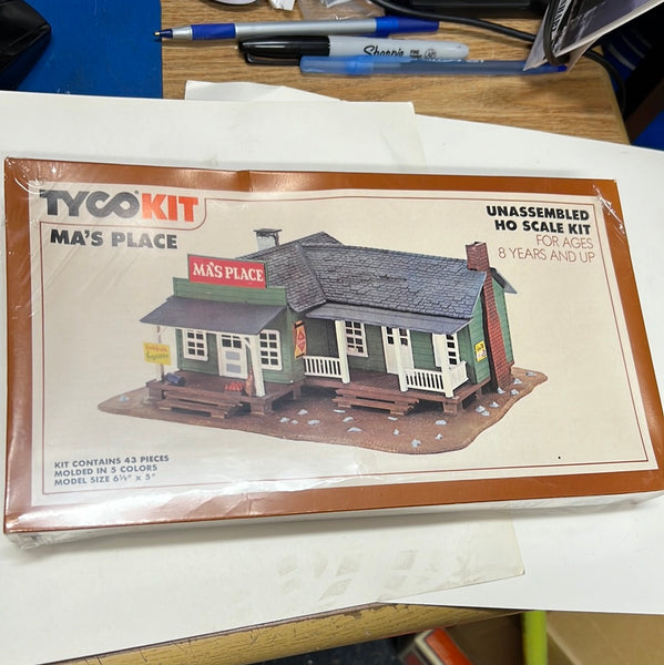 Tyco Ma’s Place Building Kit HO SCALE