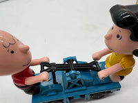 Lionel 6-18413 Charlie Brown and Lucy Peanuts operating hand car O SCALE Used Broken as is