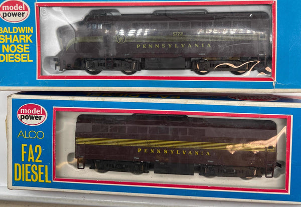 Model Power 721,731,751 Pennsylvania PRR Baldwin Sharknose Diesel Power & Dummy; Dummy FA2 HO SCALE Like New