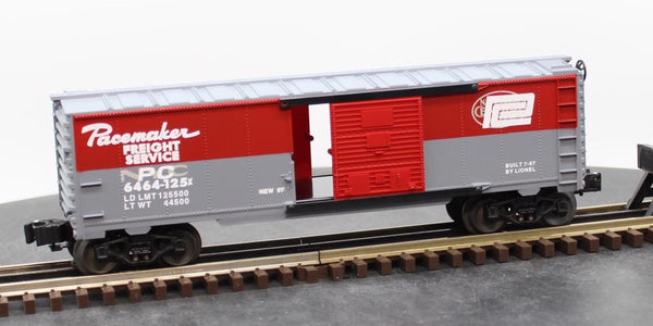 Lionel 6-29233 Conrail Overstamp Penn Central Boxcar #6464-598 O SCALE Like New