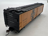 Santa Fe SFRD 37322 Reefer Car w Kadee Couplers HO SCALE Used Excellent Damaged Box