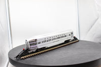 Lionel 6-9580 LIONEL ILLUMINATED BURLINGTON ALUMINUM PASSENGER CAR SILVER VIRANDA OBSERVATION CAR O SCALE Like New