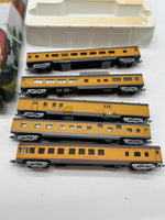 Con-Cor #0001-004017  Milwaukee Road  passenger set: RPO/coach/diner/slpr/obsv N SCALE Used Excellent Damaged Box