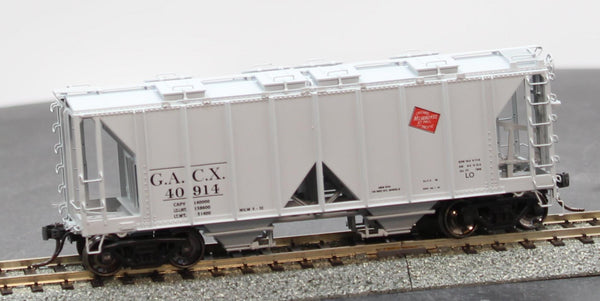 InterMountain 48611-03 GACX 1958 Cu Ft 2-Bay Hopper #40914 H HO SCALE Like New