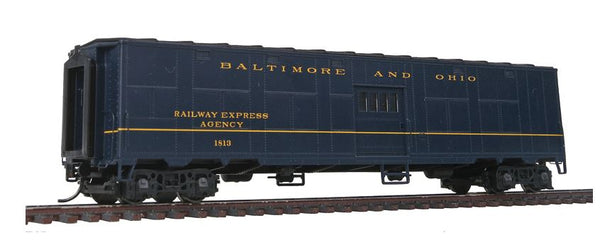 Walthers Proto 920-17301 Baltimore & Ohio B&O 50' Pullman Standard PS C&O Style Express Boxcar (Converted TRP SLPR) Baltimore & Ohio #1813 HO SCALE