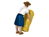 Lionel 1957230 Farm People Figures HO Scale  NEW