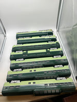 Williams Northern Pacific NP AA Set with 5 Passenger cars O SCALE Used Excellent