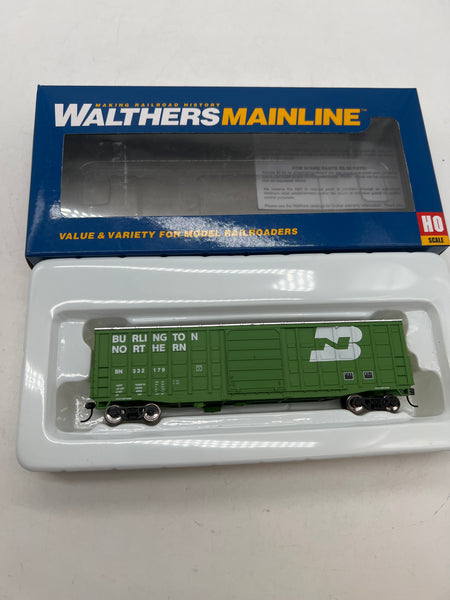 Walthers 910-2322 BURLINGTON NORTHERN BN 50' Waffle Side Boxcar Mainline #332179 HO Scale Like New