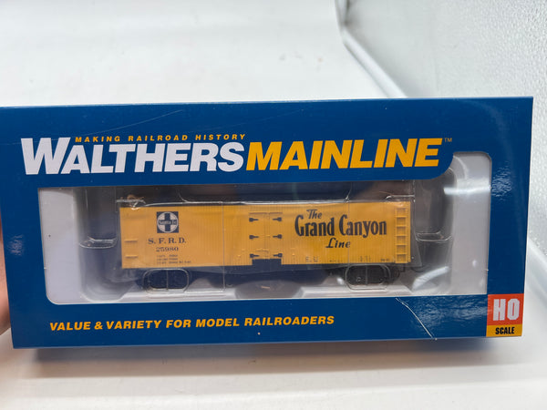Walthers 910-41220 SANTA FE Early Wood Reefer Grand Canyon Line HO Scale NEW