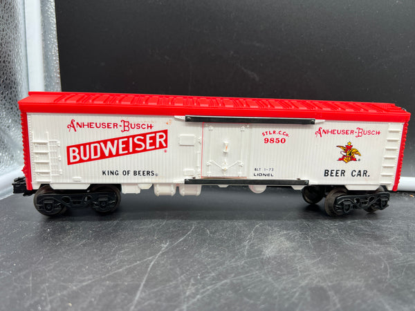 Lionel 6-9850  Budweiser beer billboard reefer O SCALE Used Excellent Damaged Box