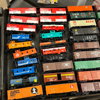 Set of 6 Random HO scale Cars