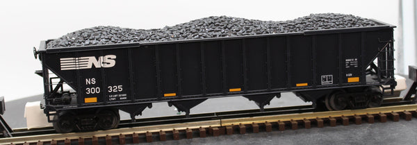 MTH 20-90898B NS 4 bay hopper car with coal load O SCALE Like New