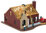 Lionel 6-37941 House Under Construction O SCALE Used Excellent missing figures Damaged Box as is