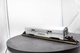 Lionel 6-9576 BURLINGTON ALUMINUM BAGGAGE CAR O SCALE Like New