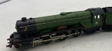 LNER (UK) Flying Scotsman Steam locomotive HO SCALE Used no Box as is