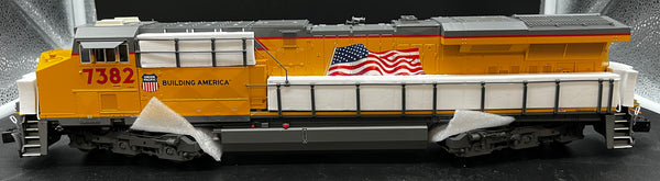 Lionel 2222021 Union Pacific UP ES44AC Legacy (#7382) O-Scale