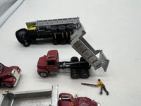 Construction Site Vehicles, Figures, details HO SCALE (9 pc)  Used No Box