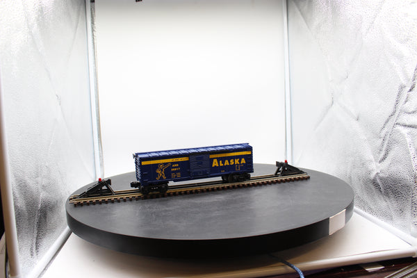 Lionel 6-26817 Alaska Boxcar With Diesel Trainsounds O Scale NEW