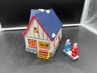 Department 56 5128-4 Original Snow Village Service Station Building  Used Excellent