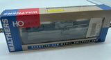 Walthers 932-7261 UTLX 23,000 Gallon Funnel-Flow Tank Car Clark #77538 HO SCALE Like New