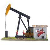 Menards 2759394 Texaco Beam Pump Animated Oil Pump with Moving Arm and Building O Scale NEW